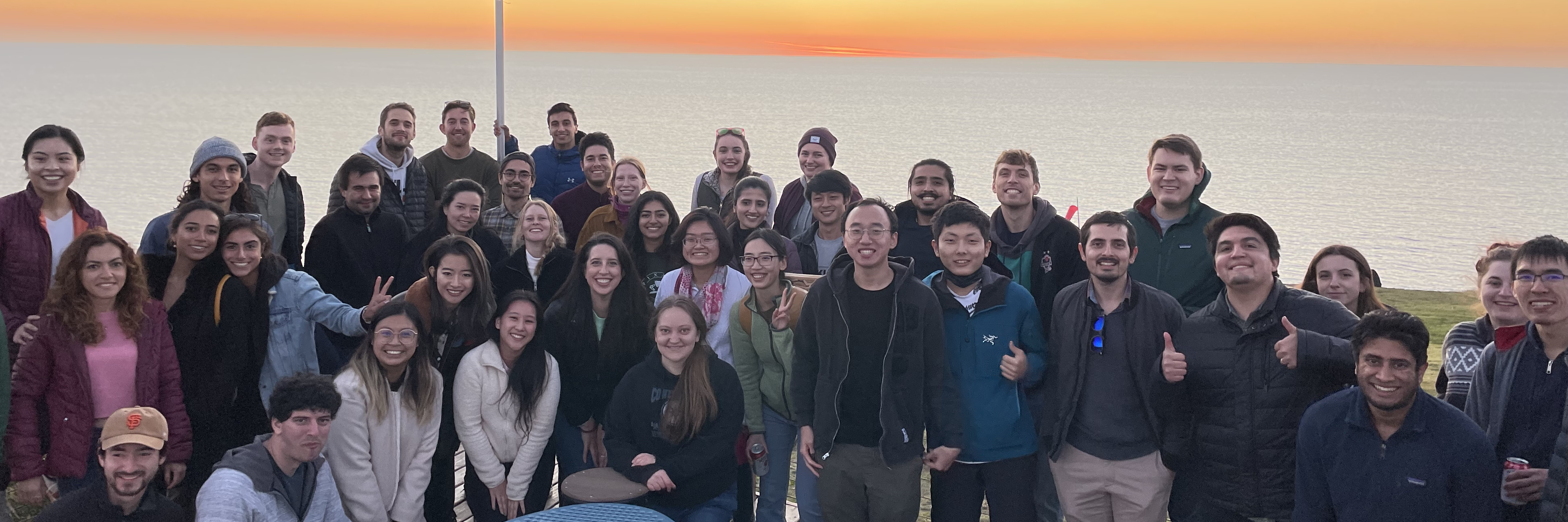 Group photo of students at the Torrey Pines Gliderport
